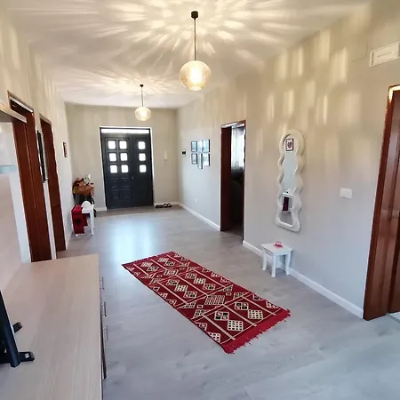 Apartment Leatis