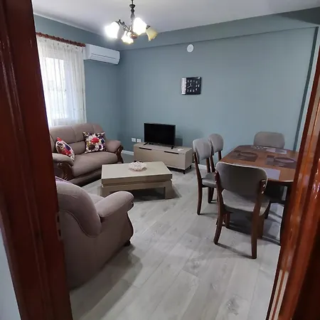 Apartment Leatis