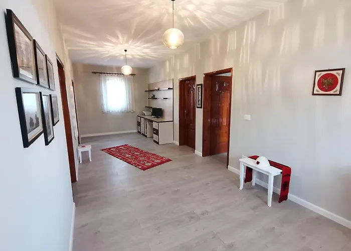 Leatis Apartment Durrës